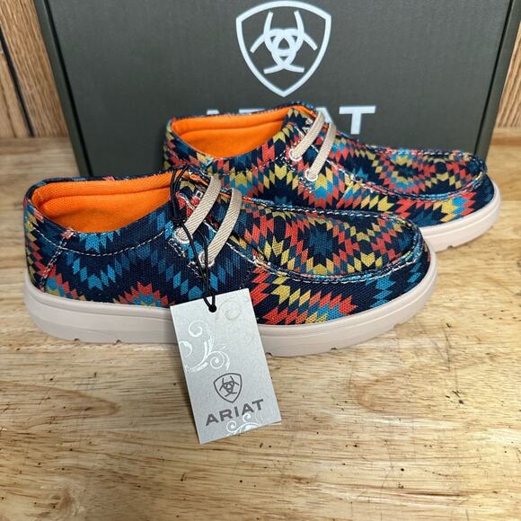 Ariat Youth Hilo’s- NWT - Picture 1 of 5